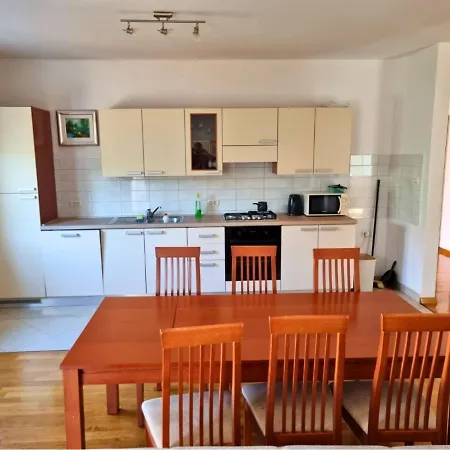 Miro Apartment